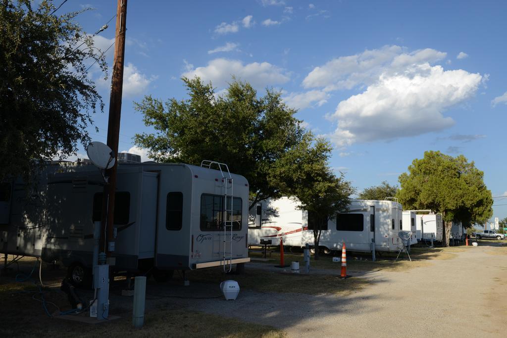 Albany Inn & Rv Campground Dış mekan fotoğraf